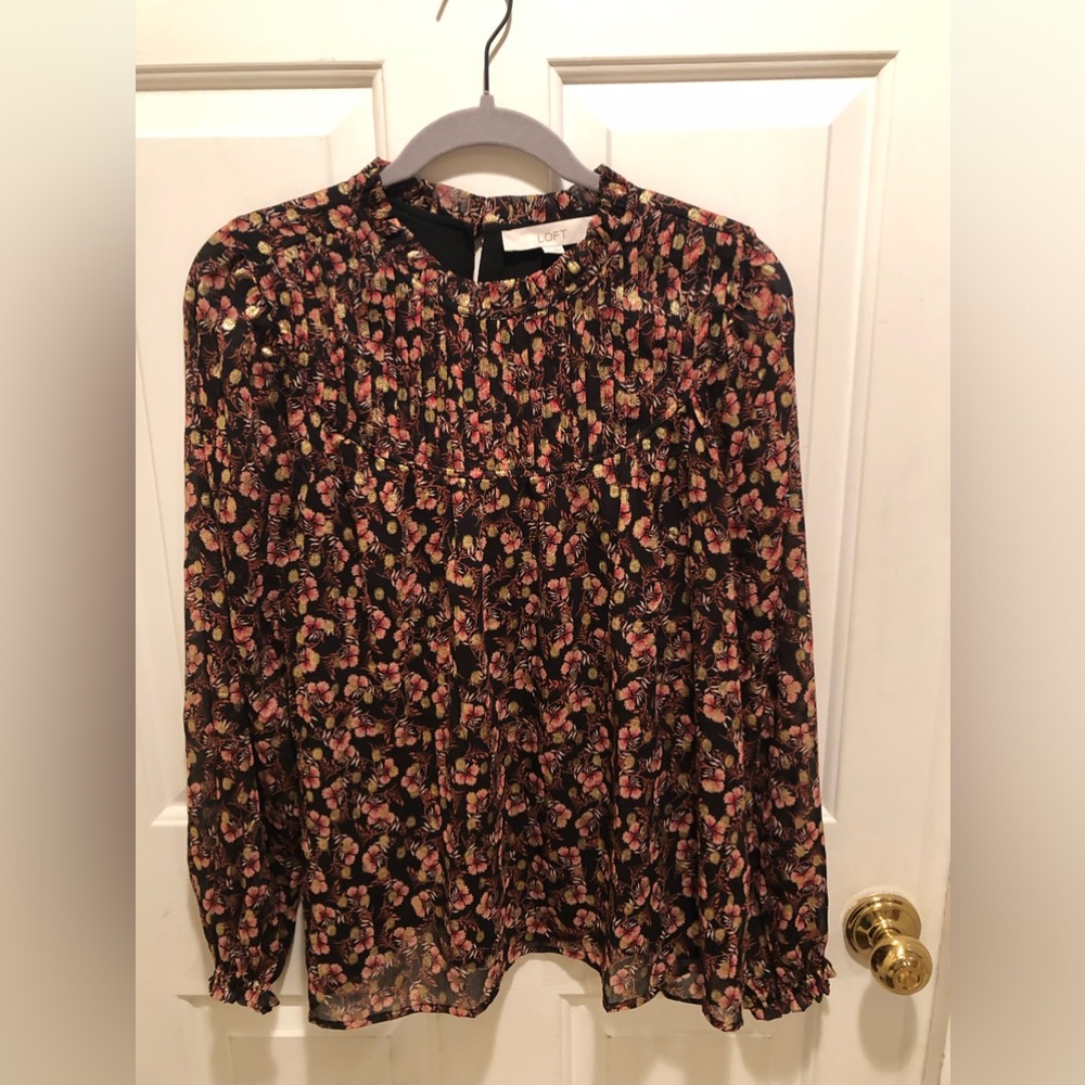 LOFT Size M black floral blouse.